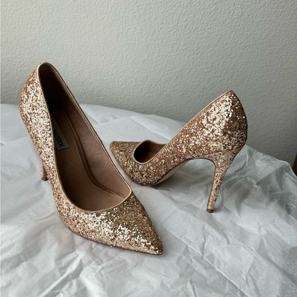 Steve Madden Gold Glitter Women's Heels